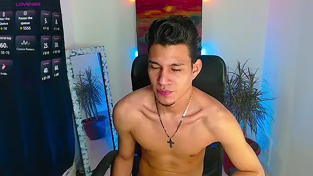 Snapshot of dirtyboy_23 chatting on 10/19/25, 04:48 dirtyboy 23 online show from 10/19/25, 04:48