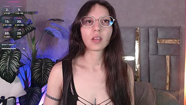 Snapshot of Bianca_ks chatting on 10/01/25, 03:11 Bianca ks online show from 10/01/25, 03:11