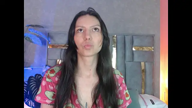 Bianca ks online show from 11/12/25, 03:21