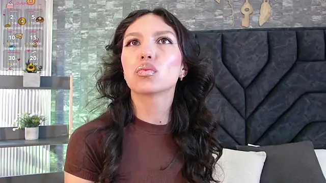 Snapshot of Bianca_ks chatting on 07/10/26, 12:49 Bianca ks online show from 07/10/26, 12:49