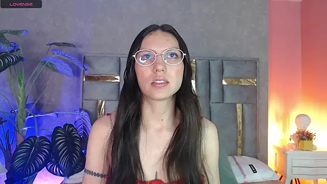 Bianca ks online show from 11/08/25, 03:10