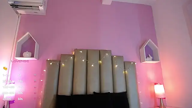 MeghanBurn online show from 03/23/25, 03:32