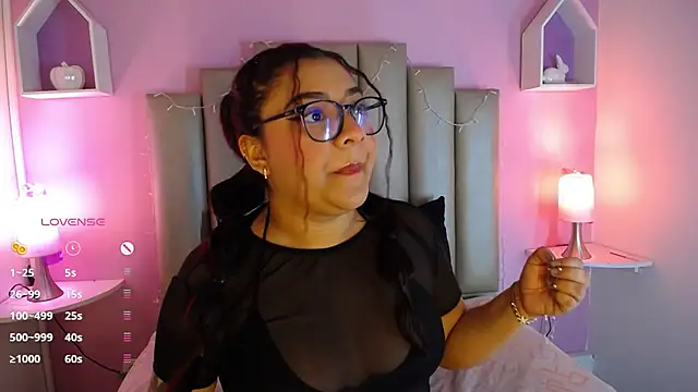 MeghanBurn online show from 03/22/25, 12:35