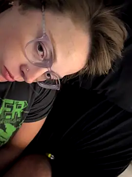 MrandMrsPooks online show from 10/31/25, 08:00