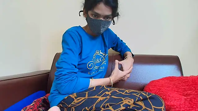 Srabontii online show from 11/29/25, 11:10