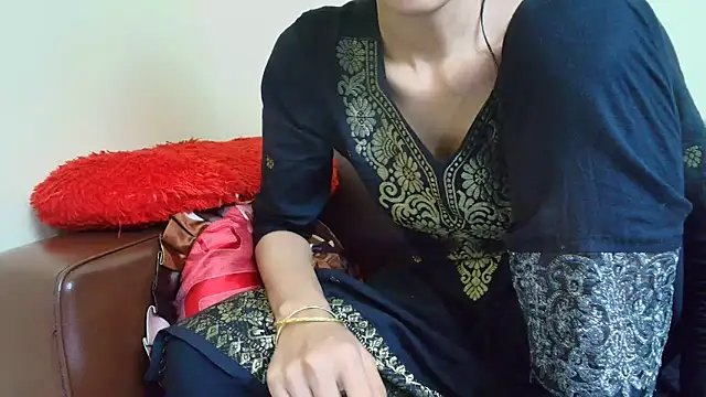 Srabontii online show from 12/03/25, 06:47