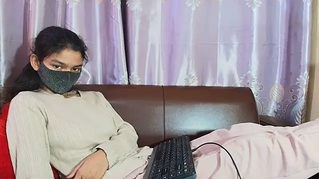 Snapshot of Srabontii chatting on 02/09/26, 08:18 Srabontii online show from 02/09/26, 08:18