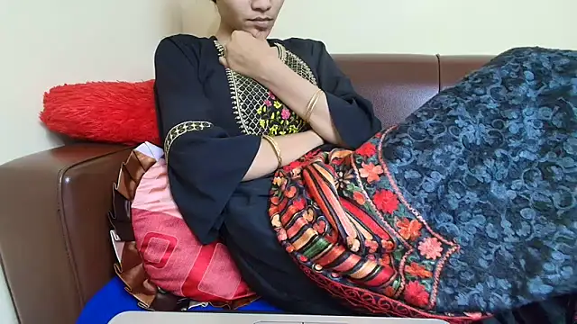 Srabontii online show from 12/04/25, 09:08