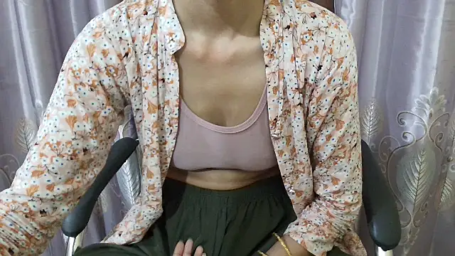 Srabontii online show from 10/29/25, 03:11