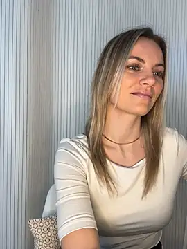 Milla  one online show from 03/26/26, 08:34