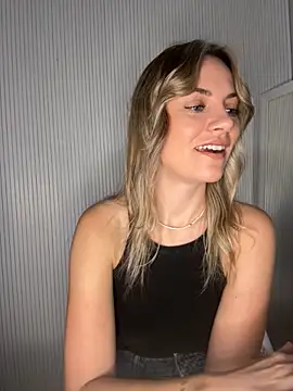 Milla  one online show from 10/20/25, 07:20