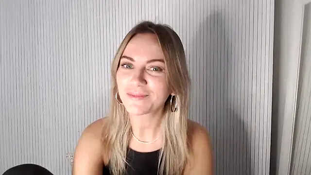 Milla  one online show from 11/10/25, 08:19