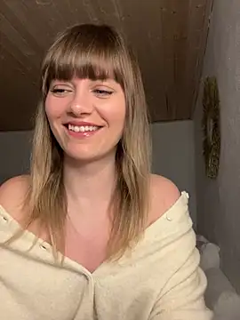 Snapshot of Milla__one chatting on 02/11/25, 08:26 Milla one online show from 02/11/25, 08:26