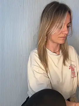 Milla  one online show from 03/11/26, 02:11