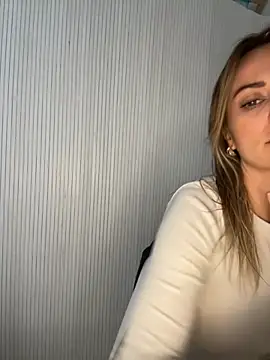 Milla  one online show from 11/02/25, 09:58