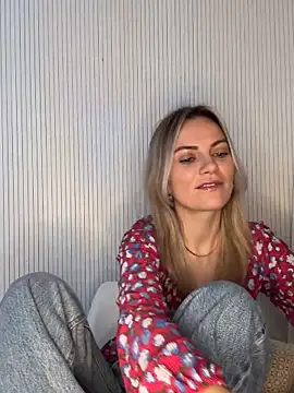 Milla  one online show from 02/09/26, 09:29