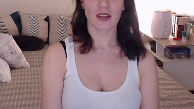 Snapshot of pepper_milf chatting on 03/04/25, 02:32 pepper milf online show from 03/04/25, 02:32