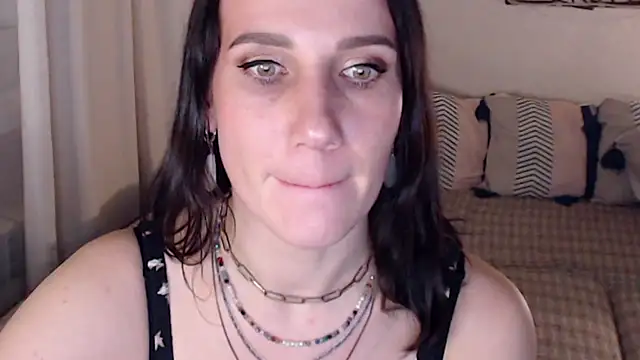 Snapshot of pepper_milf chatting on 03/12/25, 06:00 pepper milf online show from 03/12/25, 06:00