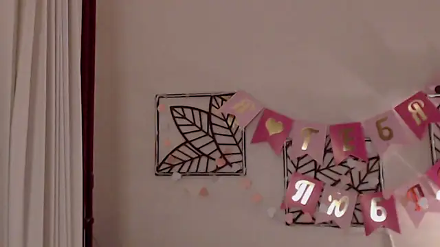 Snapshot of pepper_milf chatting on 02/18/25, 04:36 pepper milf online show from 02/18/25, 04:36