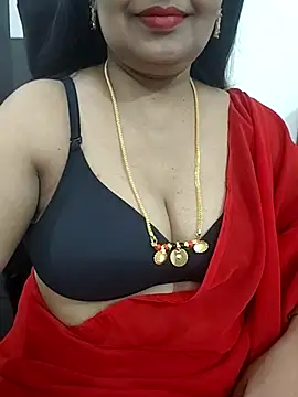 Snapshot of Deepthi_Mysore chatting on 10/27/25, 05:03 Deepthi Mysore online show from 10/27/25, 05:03