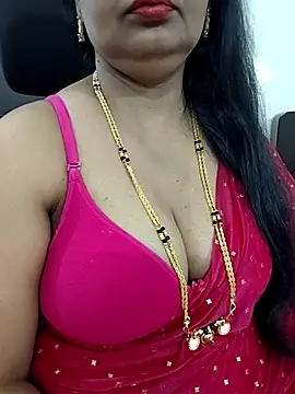 Snapshot of Deepthi_Mysore chatting on 11/20/25, 04:35 Deepthi Mysore online show from 11/20/25, 04:35