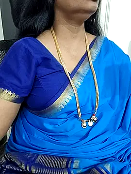 Snapshot of Deepthi_Mysore chatting on 03/22/25, 01:32 Deepthi Mysore online show from 03/22/25, 01:32
