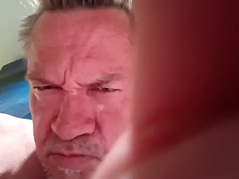 Snapshot of ed44435 chatting on 02/17/26, 07:38 ed44435 online show from 02/17/26, 07:38