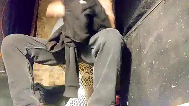 ed44435 online show from 12/21/25, 05:31