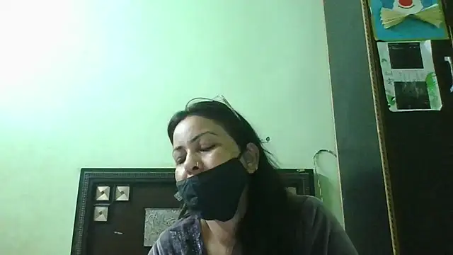 couplesuni online show from 02/23/26, 04:03