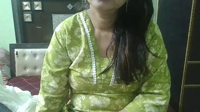 couplesuni online show from 10/24/25, 03:05