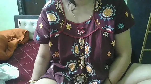 couplesuni online show from 10/04/25, 09:22