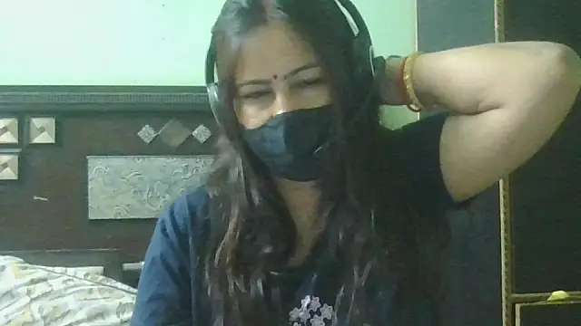 couplesuni online show from 04/14/26, 05:01