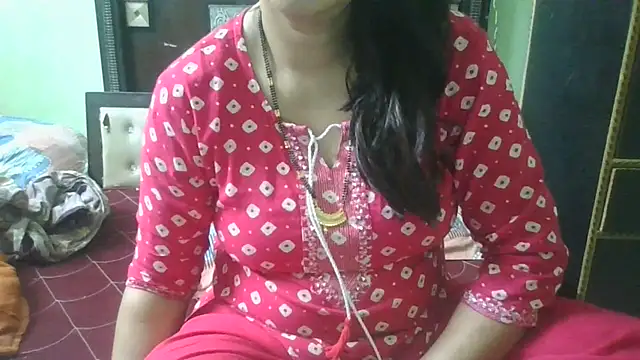 couplesuni online show from 10/25/25, 03:38