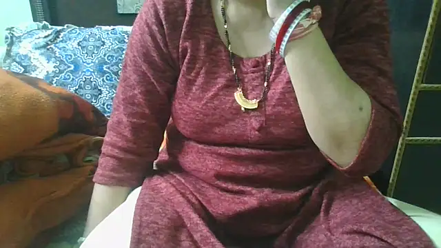 couplesuni online show from 11/23/25, 06:45