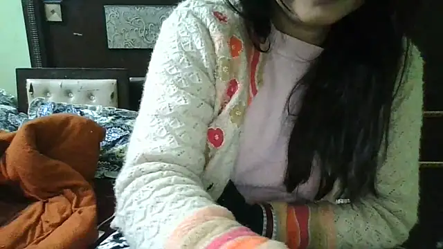 couplesuni online show from 12/19/25, 03:21