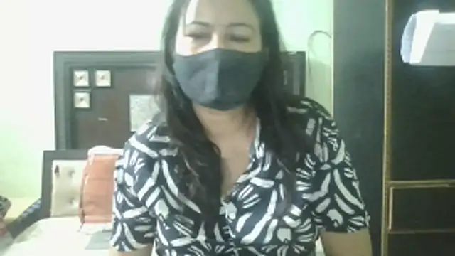 couplesuni online show from 04/30/26, 04:08