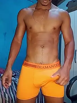 Leosilvaj1 online show from 10/26/25, 03:23