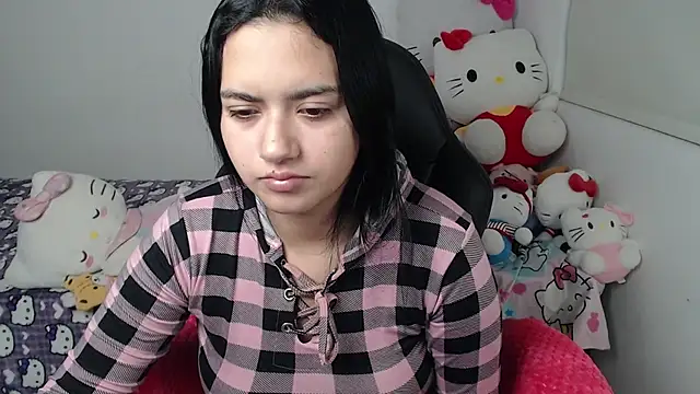 Snapshot of kayla_k18 chatting on 07/18/26, 01:14 kayla k18 online show from 07/18/26, 01:14