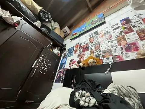 dafne19  online show from 05/21/26, 03:48