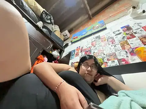 dafne19  online show from 04/08/26, 02:24