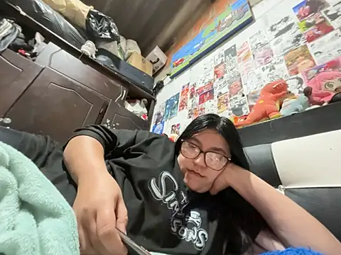 dafne19  online show from 03/26/26, 04:22