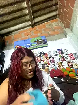 dafne19  online show from 09/21/25, 05:01