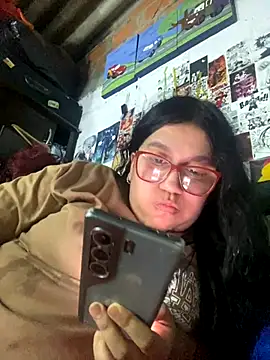 dafne19  online show from 11/27/25, 04:24