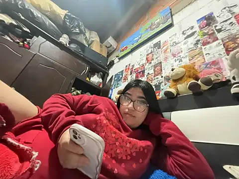 dafne19  online show from 03/30/26, 08:27