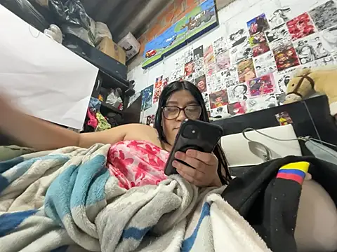 Snapshot of dafne19_ chatting on 07/03/26, 04:30 dafne19 online show from 07/03/26, 04:30