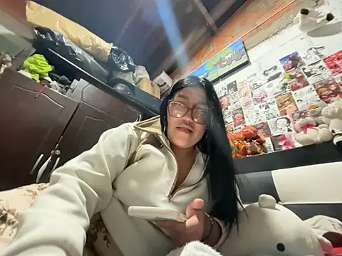 dafne19  online show from 02/27/26, 03:51