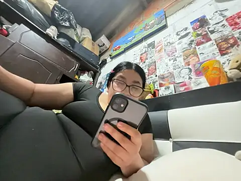 dafne19  online show from 04/11/26, 02:08