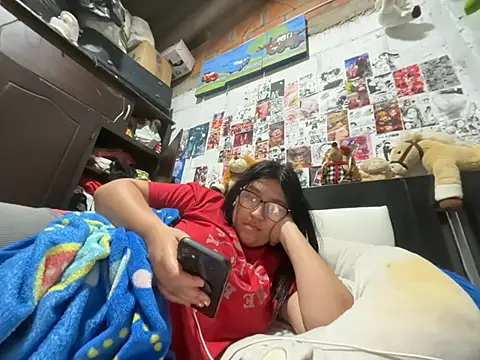 dafne19  online show from 05/14/26, 03:25