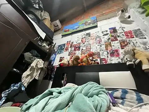 dafne19  online show from 03/12/26, 04:07