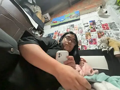 dafne19  online show from 03/13/26, 04:17